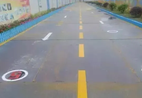 什么樣的地面可以鋪設(shè)PVC地板？